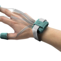Sensori indossabili e intelligenza artificiale per lo sviluppo di un dispositivo in grado di individuare l’insorgere del Parkinson con largo anticipo