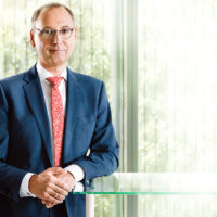 Bayer alza i suoi standard di trasparenza, sostenibilità e impegno