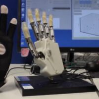 La mano robotica Myki pronta per essere testata in Aoup