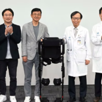 Hyundai collabora con centri medici in Corea per l’impiego del robot indossabile “X-ble MEX” nella riabilitazione dei pazienti